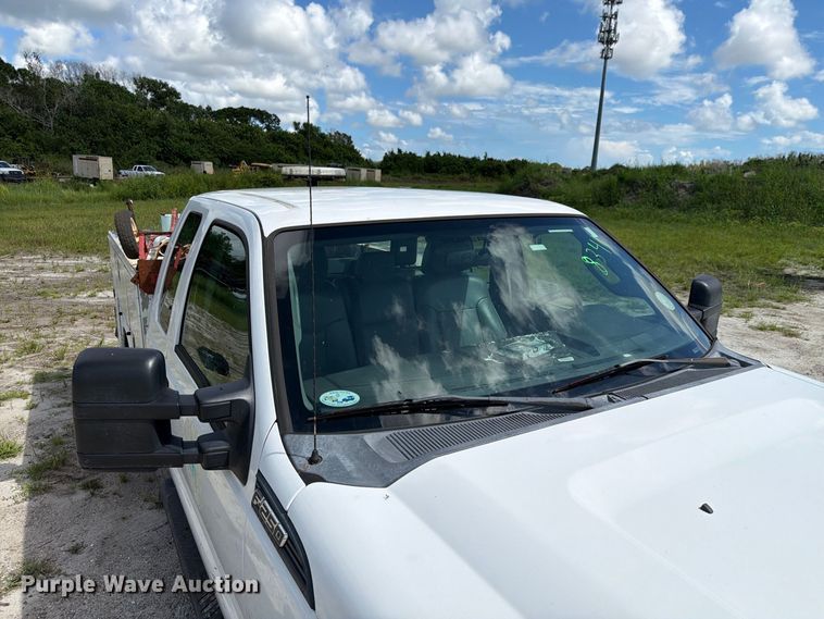 image for item DV7340 2015 Ford F250 Super Duty Ext. Cab pickup truck
