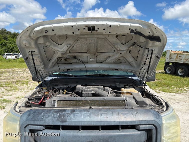 image for item DV7340 2015 Ford F250 Super Duty Ext. Cab pickup truck