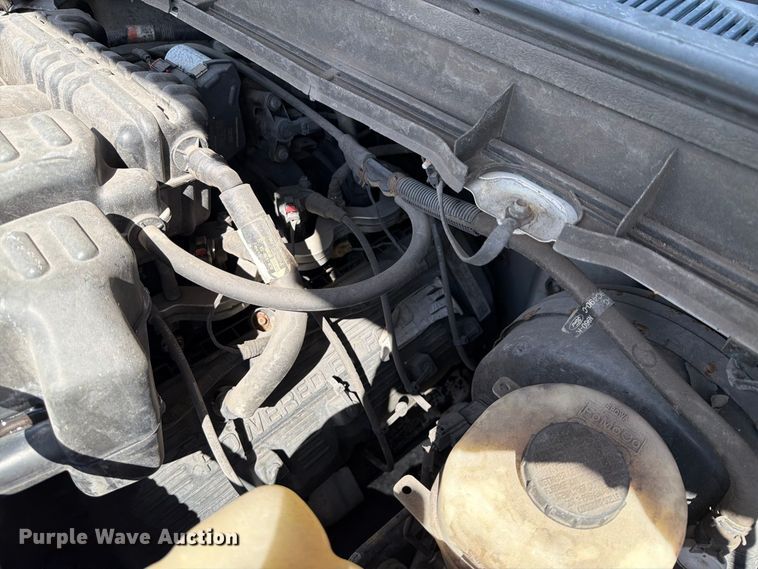 image for item DV7340 2015 Ford F250 Super Duty Ext. Cab pickup truck