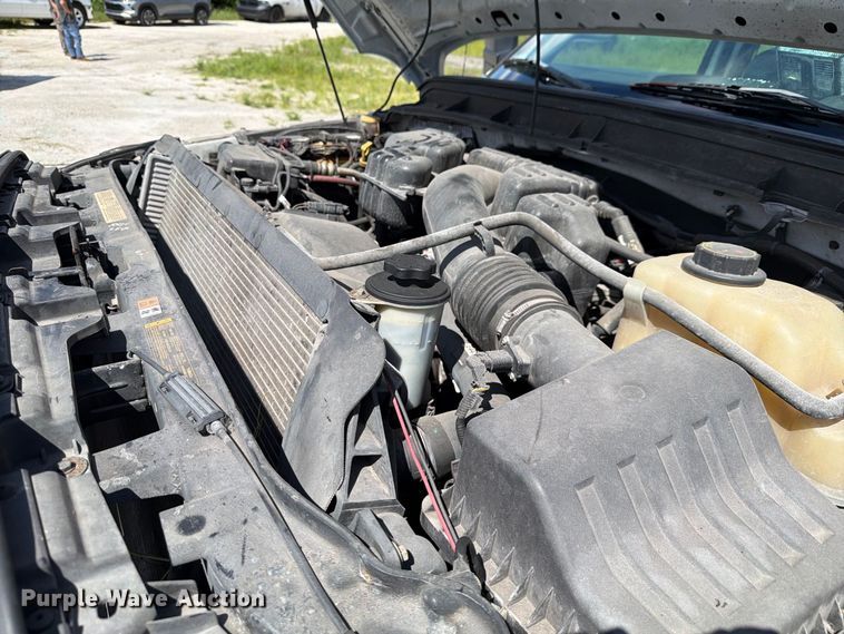 image for item DV7340 2015 Ford F250 Super Duty Ext. Cab pickup truck