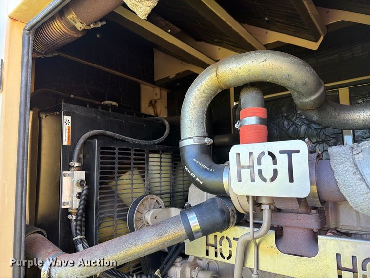 image for item DV7342 Generac SD060 generator