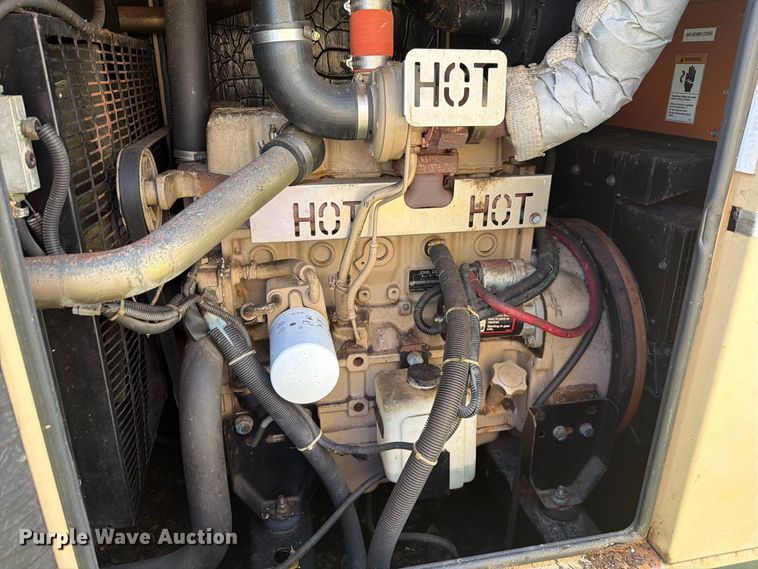 image for item DV7343 Generac SD060 generator