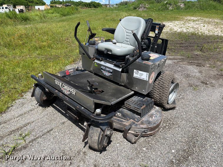 image for item DV7345 2013 Dixie Chopper Classic 3372HP ZTR lawn mower