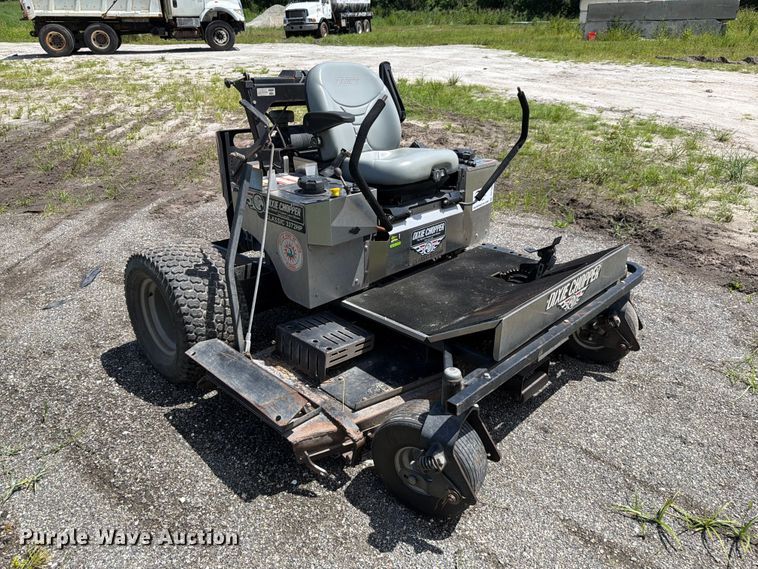 image for item DV7345 2013 Dixie Chopper Classic 3372HP ZTR lawn mower