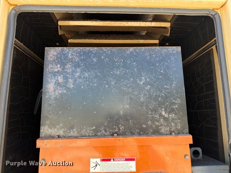 image for item DV7347 Generac SD060 generator