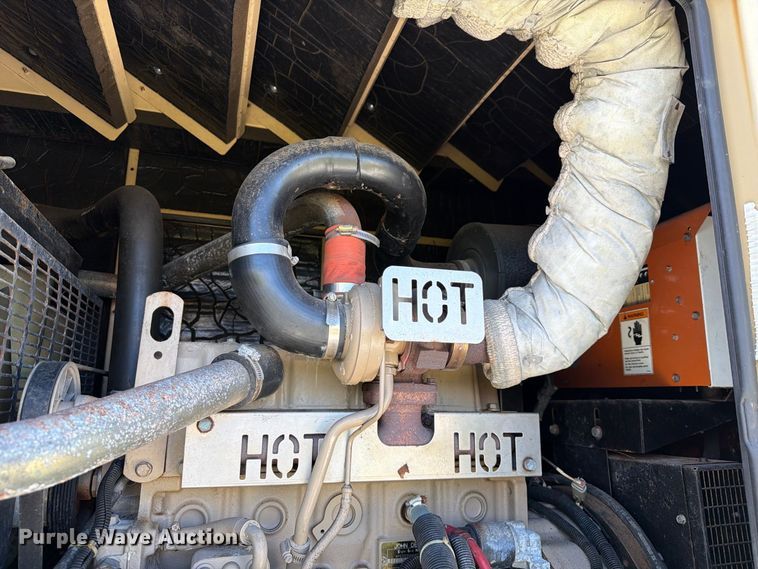 image for item DV7347 Generac SD060 generator
