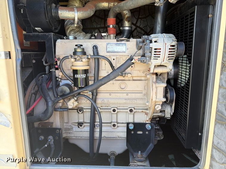 image for item DV7348 Generac SD060 generator