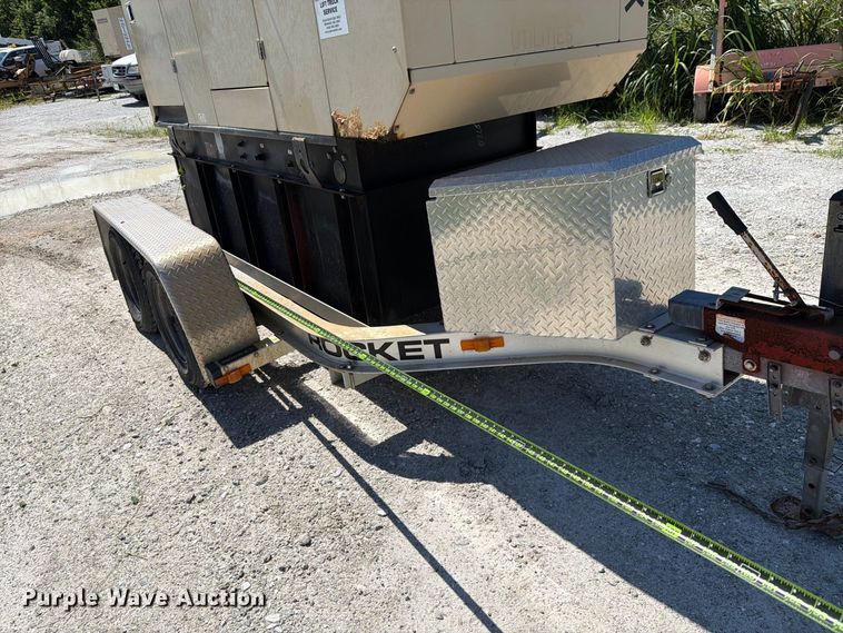 image for item DV7349 Generac SD060 generator