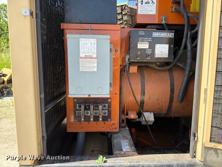 image for item DV7349 Generac SD060 generator