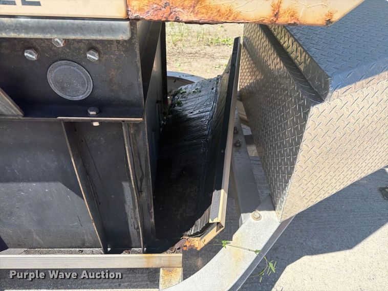 image for item DV7351 Generac SD060 generator