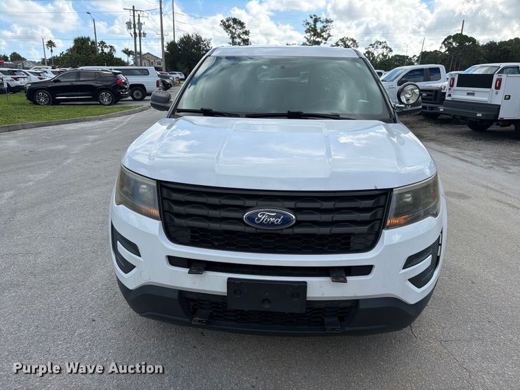 image for item DV7353 2017 Ford Explorer Police SUV