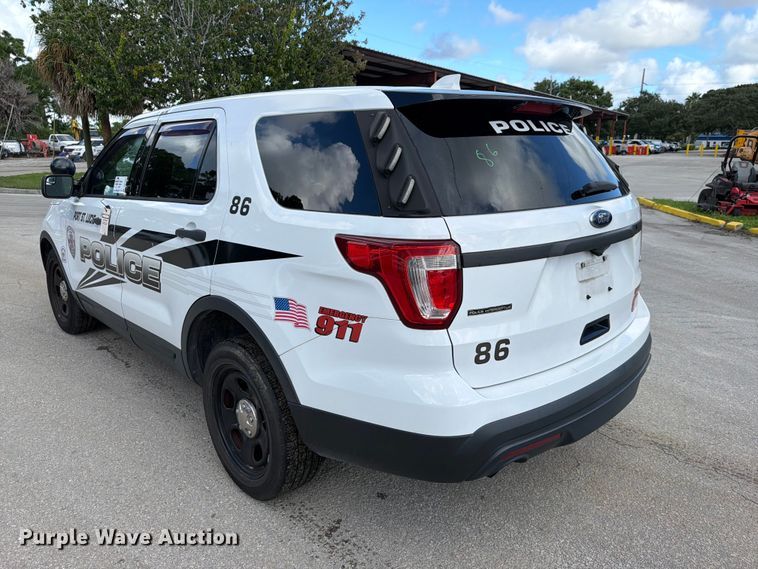 image for item DV7353 2017 Ford Explorer Police SUV