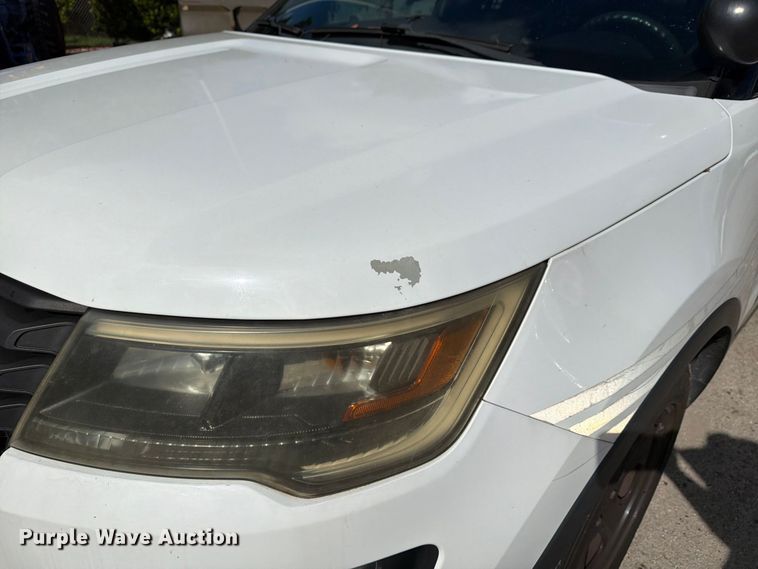 image for item DV7354 2016 Ford Explorer Police SUV