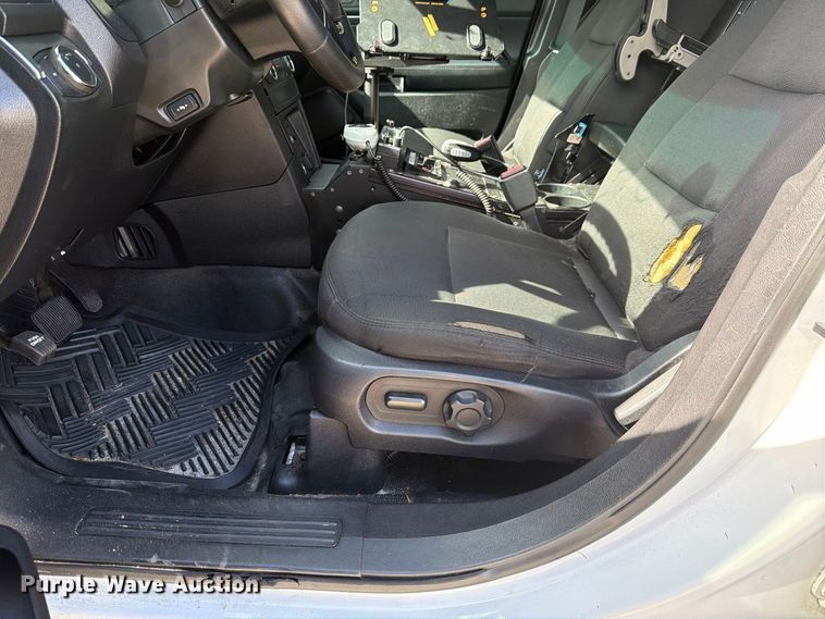 image for item DV7354 2016 Ford Explorer Police SUV