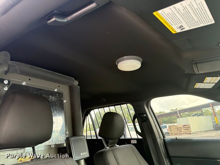 image for item DV7354 2016 Ford Explorer Police SUV