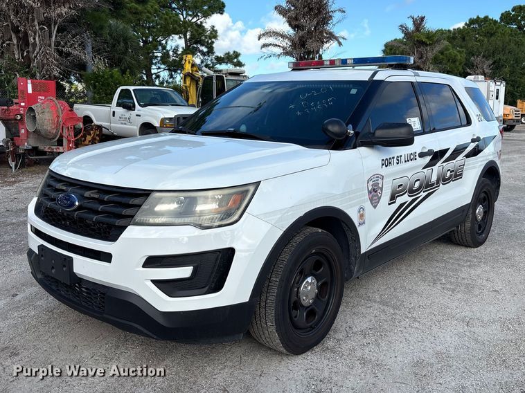 image for item DV7355 2017 Ford Explorer Police SUV