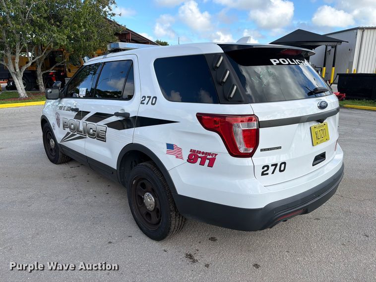 image for item DV7355 2017 Ford Explorer Police SUV