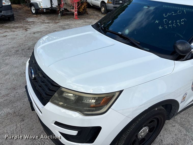 image for item DV7355 2017 Ford Explorer Police SUV