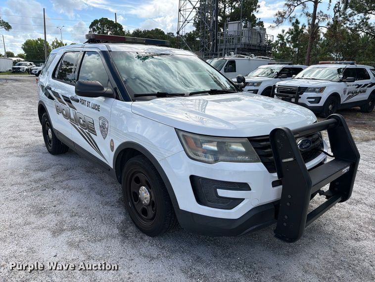 image for item DV7356 2016 Ford Explorer Police SUV