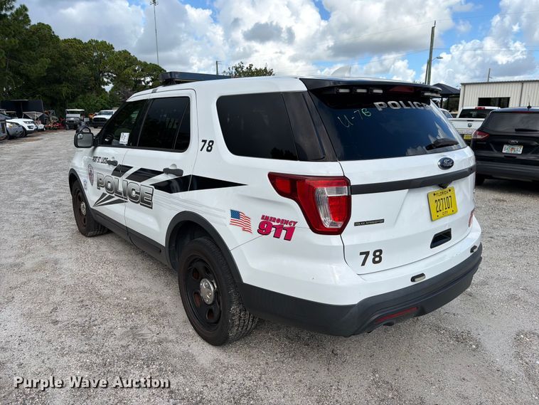 image for item DV7356 2016 Ford Explorer Police SUV