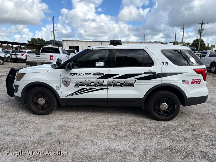 image for item DV7356 2016 Ford Explorer Police SUV