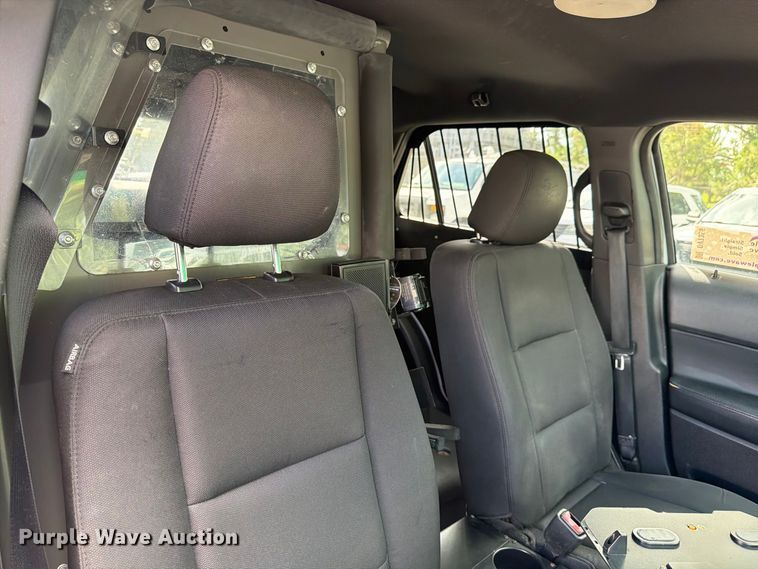 image for item DV7356 2016 Ford Explorer Police SUV