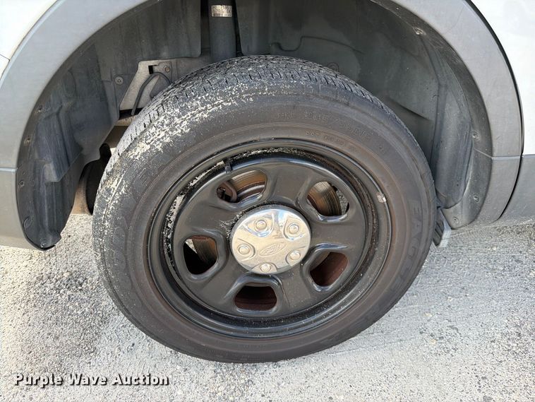image for item DV7356 2016 Ford Explorer Police SUV
