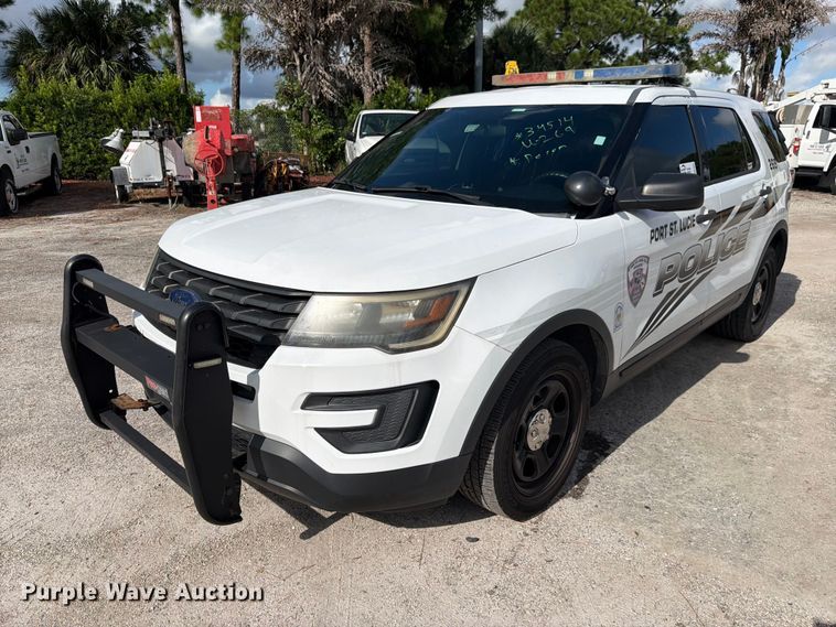 image for item DV7357 2017 Ford Explorer Police SUV
