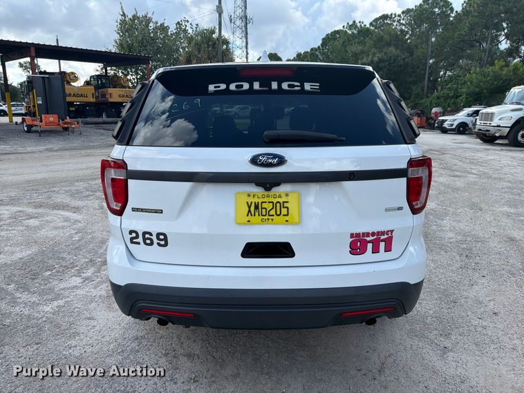 image for item DV7357 2017 Ford Explorer Police SUV