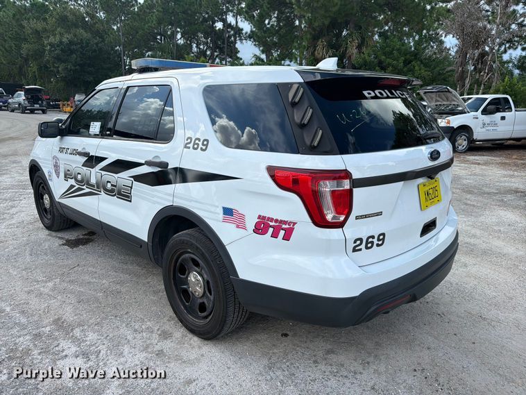 image for item DV7357 2017 Ford Explorer Police SUV