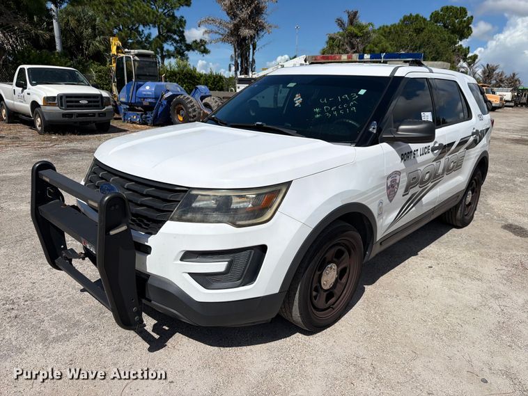 image for item DV7359 2017 Ford Explorer Police SUV