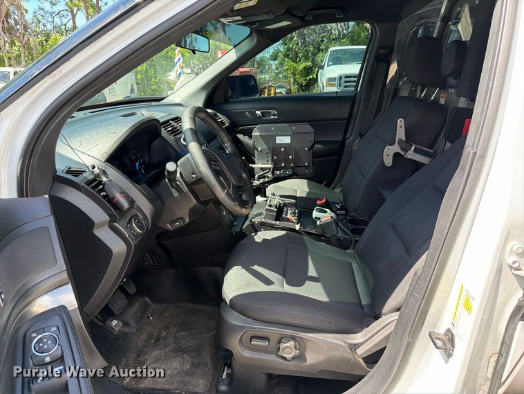 image for item DV7359 2017 Ford Explorer Police SUV