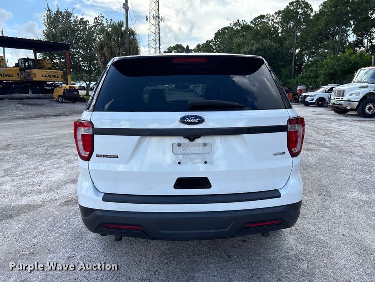 image for item DV7360 2018 Ford Explorer Police SUV