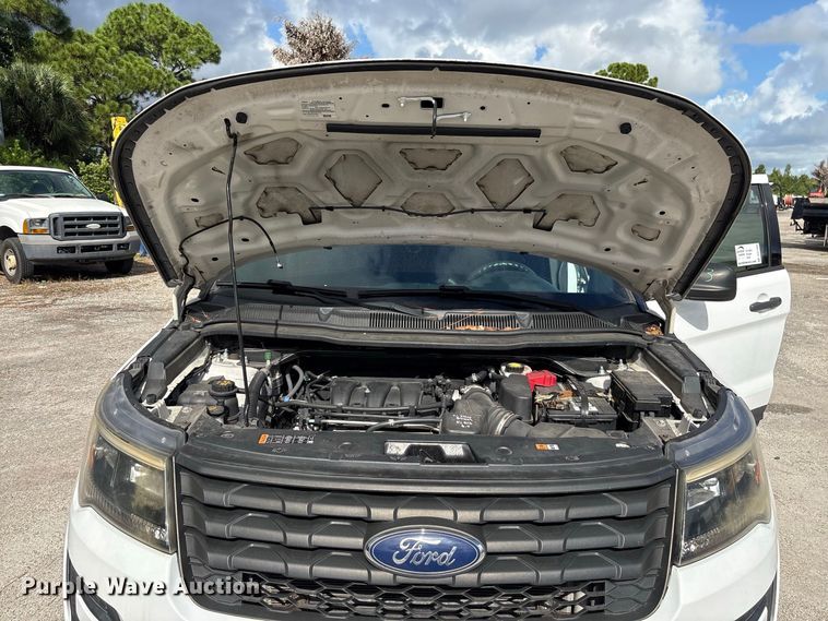 image for item DV7360 2018 Ford Explorer Police SUV
