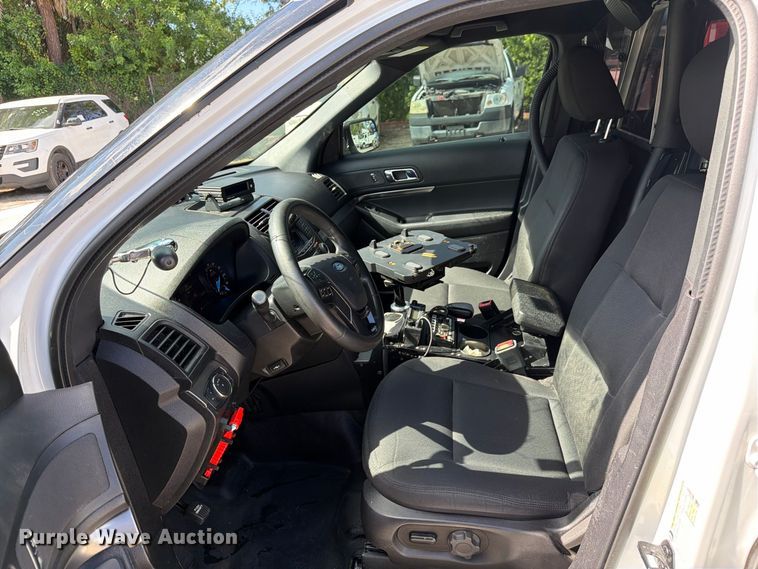 image for item DV7361 2018 Ford Explorer Police SUV