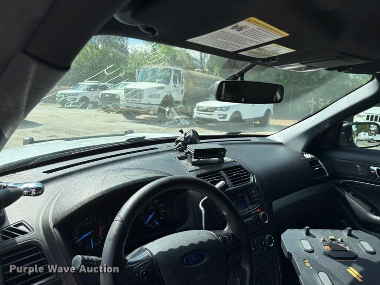 image for item DV7361 2018 Ford Explorer Police SUV