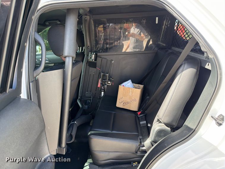 image for item DV7361 2018 Ford Explorer Police SUV