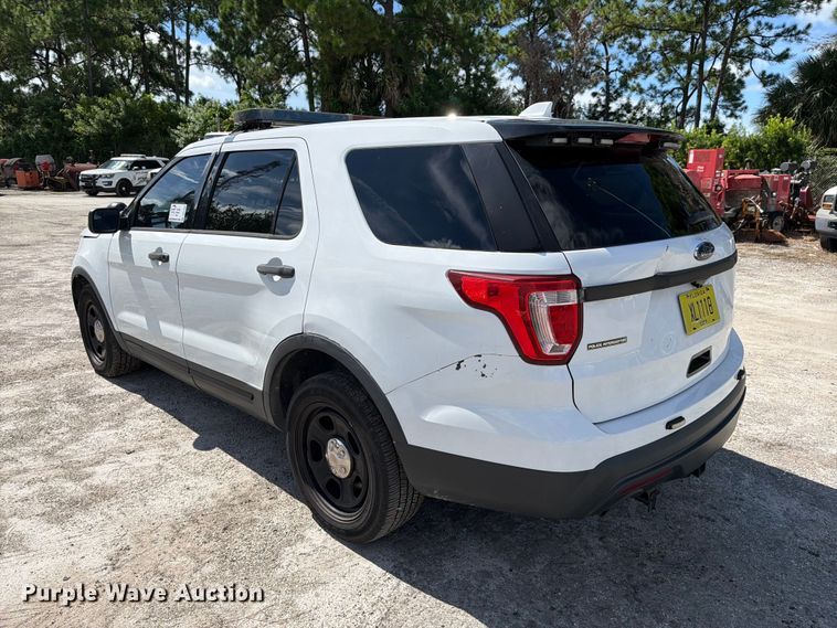 image for item DV7363 2016 Ford Explorer Police SUV