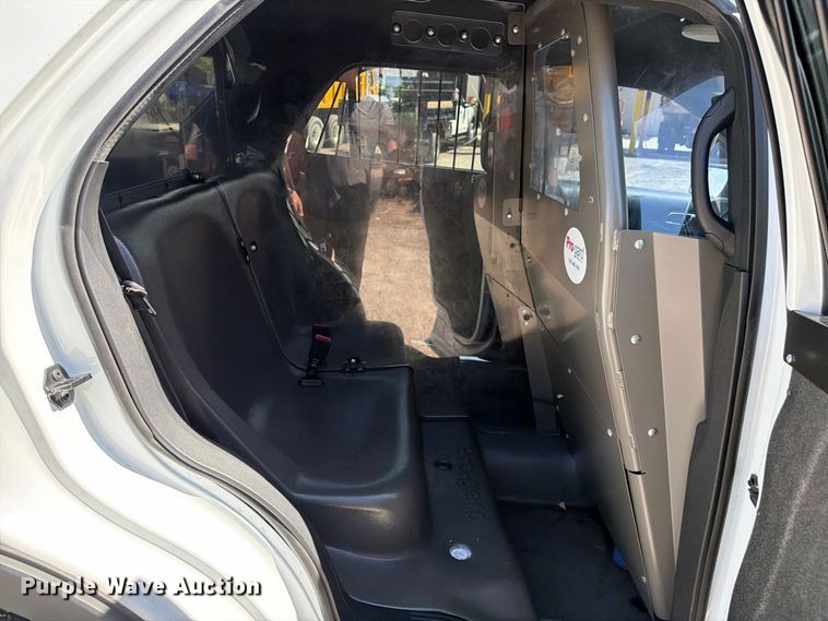 image for item DV7363 2016 Ford Explorer Police SUV
