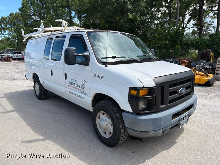 image for item DV7365 2012 Ford E-250 van