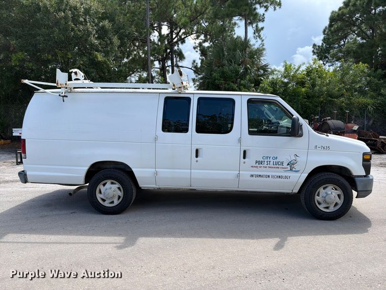 image for item DV7365 2012 Ford E-250 van