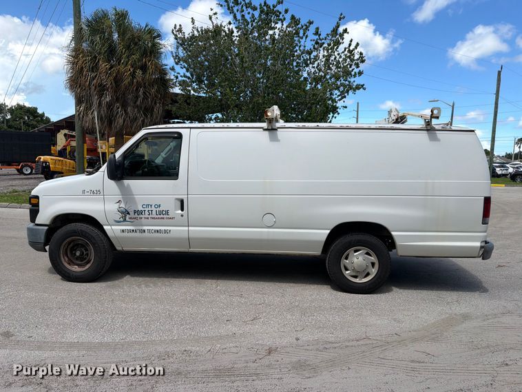 image for item DV7365 2012 Ford E-250 van