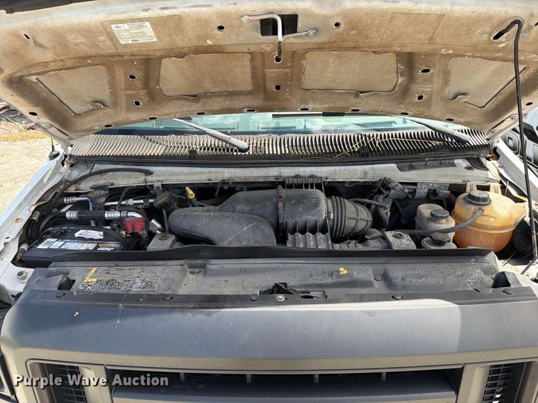 image for item DV7365 2012 Ford E-250 van