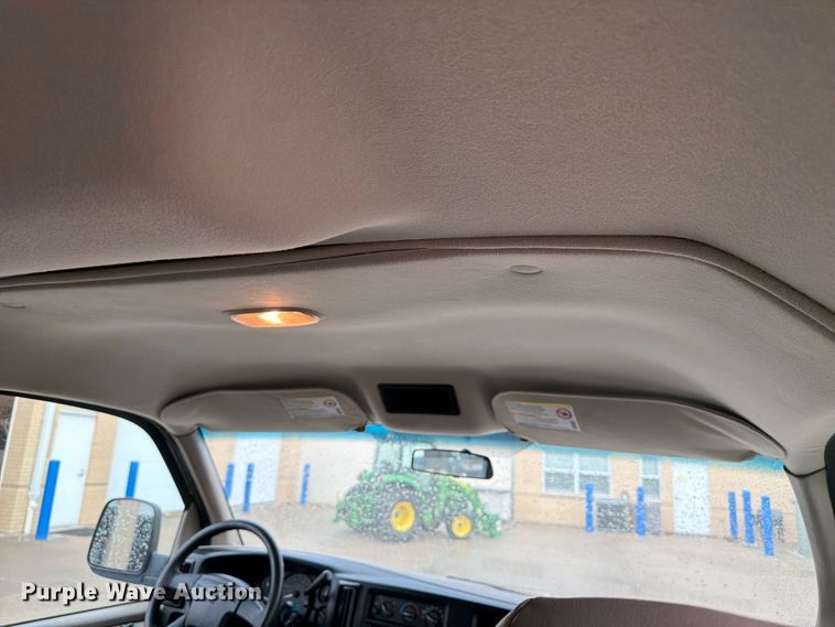 image for item DY3411 2003 Chevrolet Express 1500 van