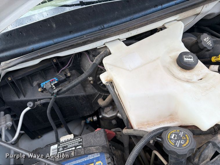 image for item DY3411 2003 Chevrolet Express 1500 van