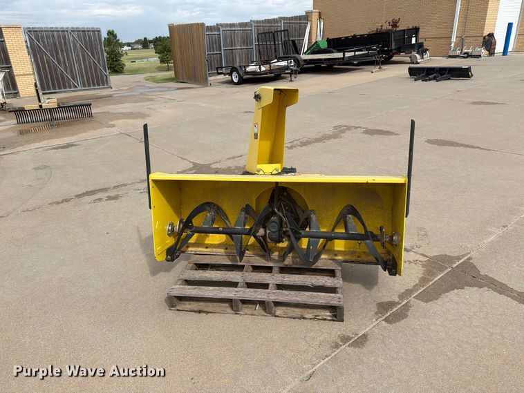 image for item DY3413 John Deere 59 snow blower