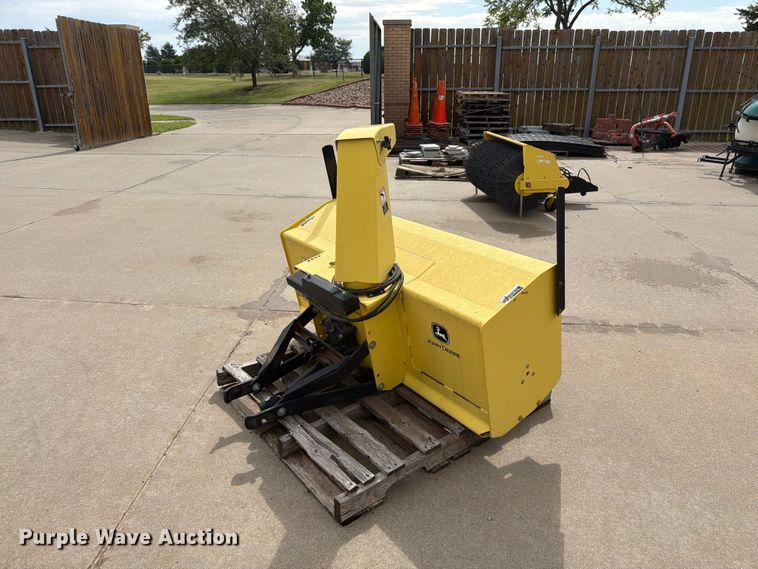 image for item DY3413 John Deere 59 snow blower