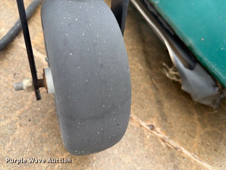 image for item DY3422 Prolawn Spray Shield turf sprayer