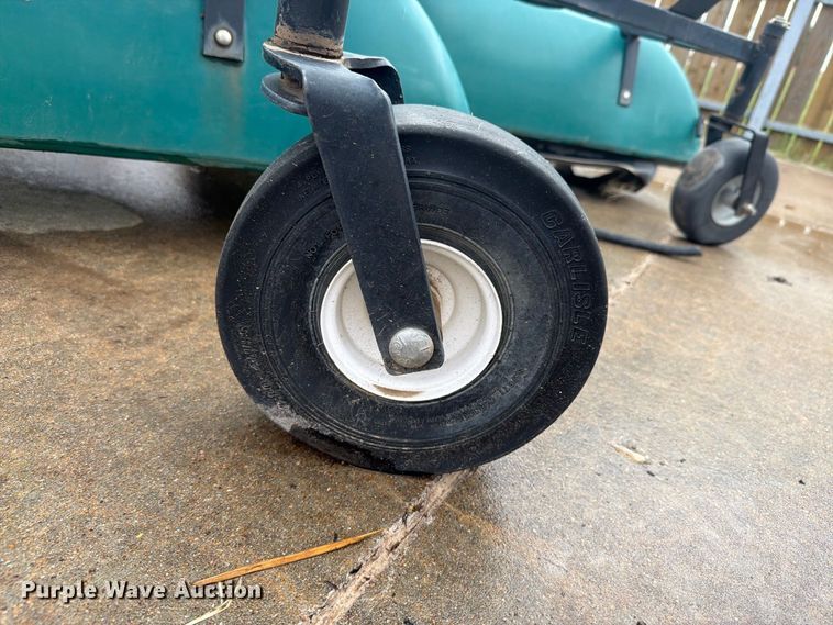 image for item DY3422 Prolawn Spray Shield turf sprayer