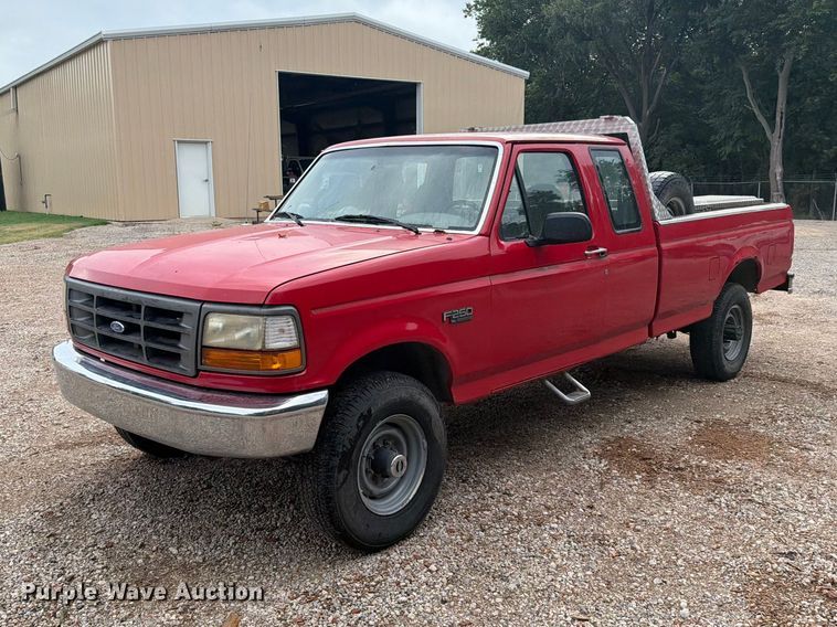 image for item DY3425 1996 Ford F250 Ext. Cab pickup truck